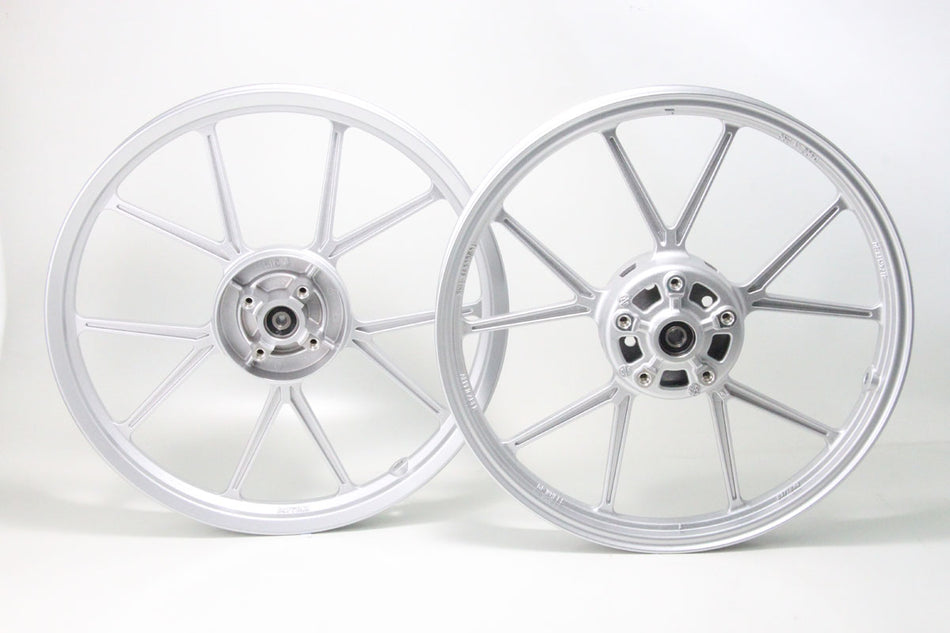 Velg Daytona GP Wheel, Silver Yamaha MX-King, Fr Disc MT 1.6x17,Rr Disc MT 1.6x17